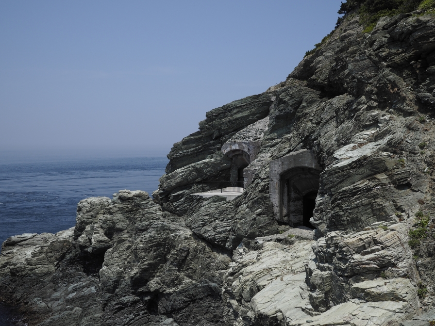佐田岬の豊予要塞洞窟式砲台跡