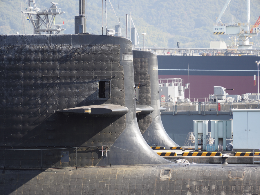 呉港の潜水艦