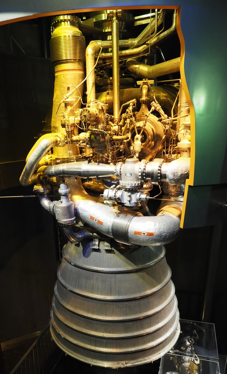 LE-7 Ｈ-Ⅱロケットの１段目エンジン